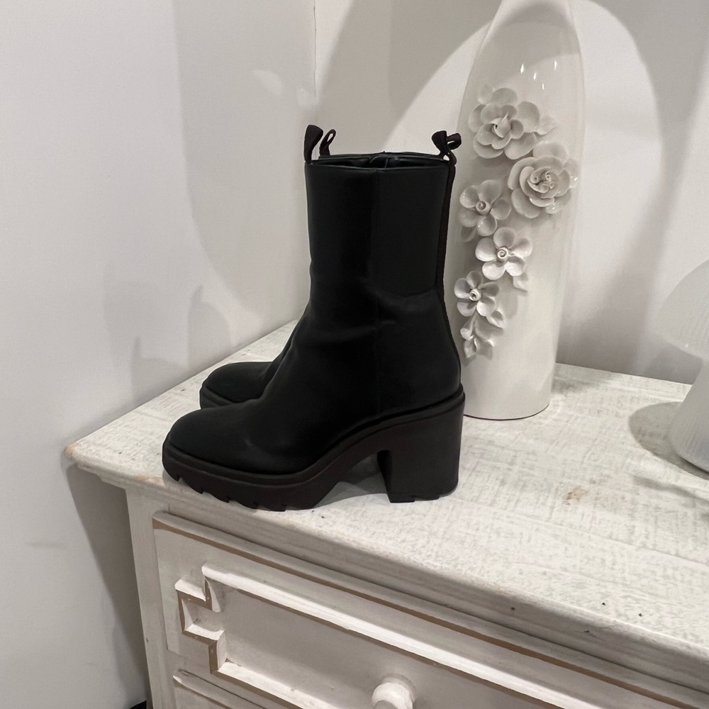 ZARA Booties Black with Brown sole